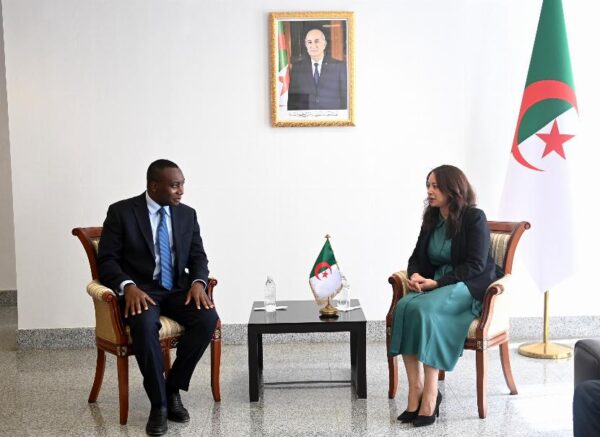 Mme Mansouri reçoit le directeur de l'Afreximbank