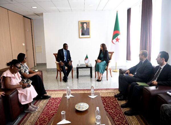 Mme Mansouri reçoit le directeur de l'Afreximbank