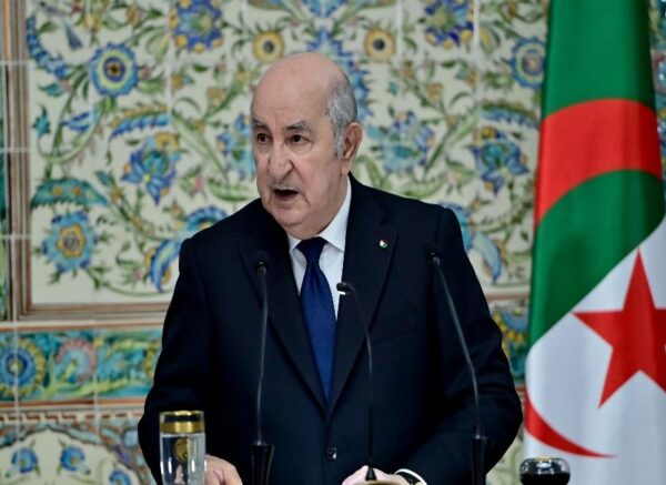 Le président Tebboune anime conjointement une conférence de presse avec son homologue libanais