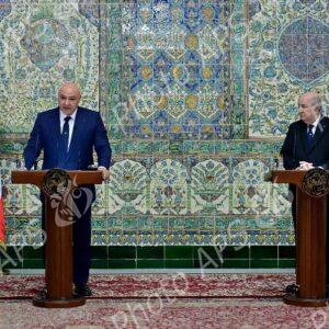 Le président Tebboune anime conjointement une conférence de presse avec son homologue libanais
