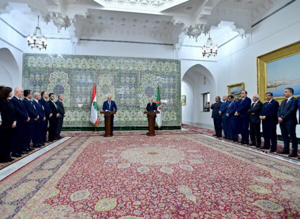 Le président Tebboune anime conjointement une conférence de presse avec son homologue libanais