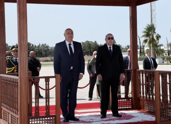 Le président de la République accueille son homologue libanais