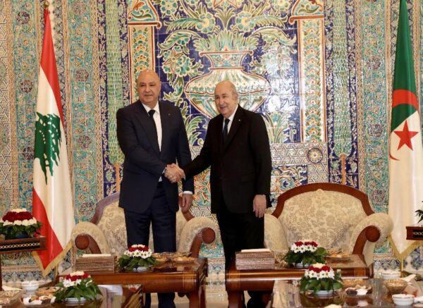 Le président de la République accueille son homologue libanais
