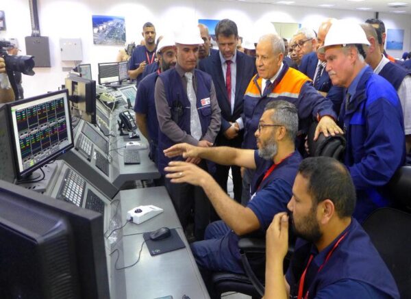Oran : le PDG de Sonatrach inspecte le projet de réalisation d’une nouvelle unité de production de Méthyl Tert-Butyl Ether (MTBE)