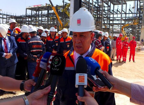 Oran : le PDG de Sonatrach inspecte le projet de réalisation d’une nouvelle unité de production de Méthyl Tert-Butyl Ether (MTBE)