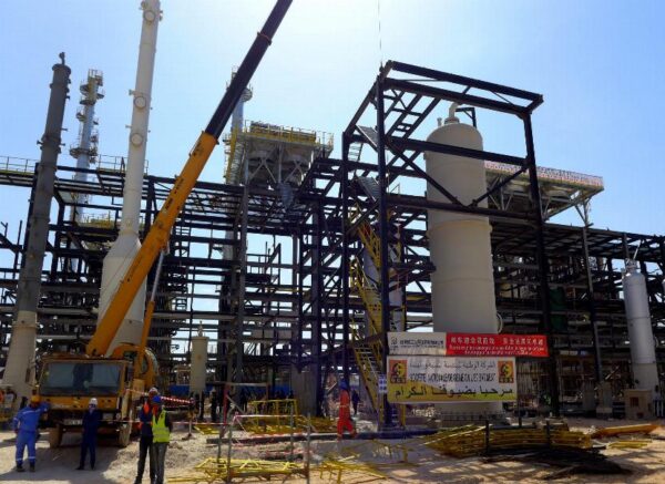 Oran : le PDG de Sonatrach inspecte le projet de réalisation d’une nouvelle unité de production de Méthyl Tert-Butyl Ether (MTBE)