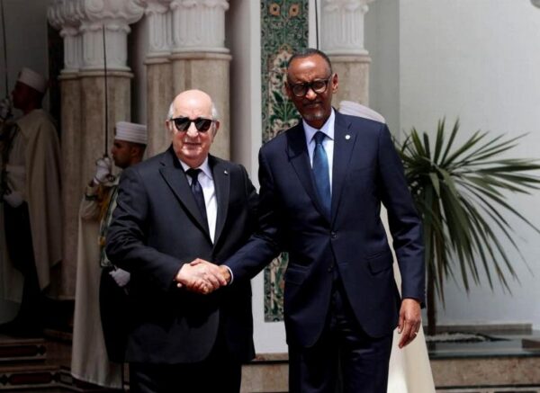 Le président de la République s'entretient avec son homologue rwandais