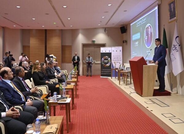 La ministre de l'Environnement présente le plan national d'adaptation aux changements climatiques