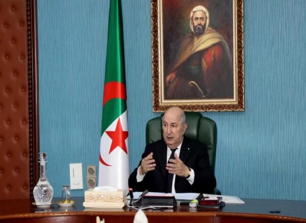 Le président de la République préside une réunion du Haut Conseil de sécurité