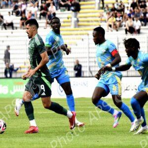 Constantine : (Football) Match amical : l'Algérie bat le Rwanda (2-0)