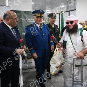 Alger : retour du premier groupe de pèlerins algériens au pays