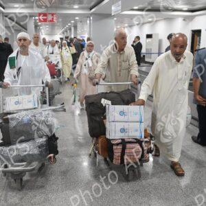 Alger : retour du premier groupe de pèlerins algériens au pays