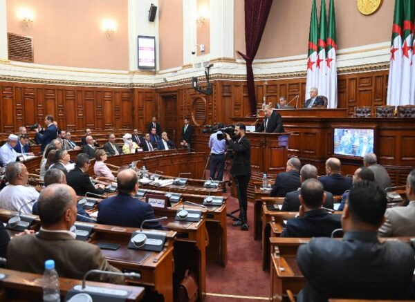 Conseil de la Nation : présentation du projet de loi organique relatif à l'organisation, au fonctionnement et aux compétences du tribunal des conflits.