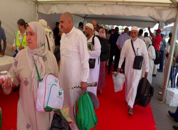 Oran : (Hadj 2025/1446) Retour du premier groupe de pèlerins à Oran