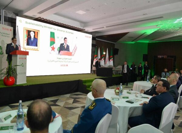 Air Algérie : séminaire international sur la durabilité environnementale de l'aviation civile