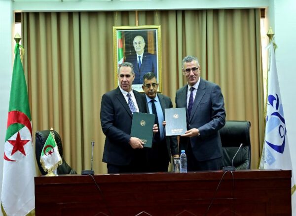 Signature d'une convention de coopération entre l'APS et la Direction générale des archives nationales