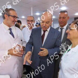 Journée mondiale du don de sang : le ministre de la Santé inspecte l'unité d'injection de sang du CHU Mustapha Pacha