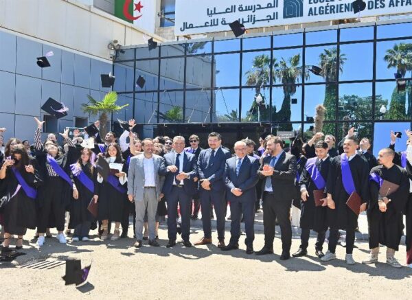 ESSA : cérémonie de remise des diplômes de la promotion 2024-2025