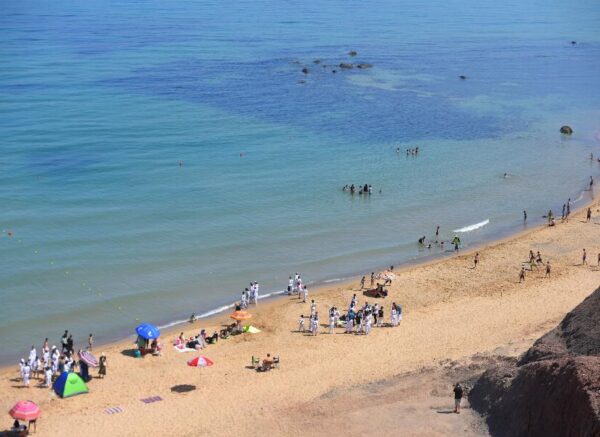 Oran : ouverture de la saison estival 2025