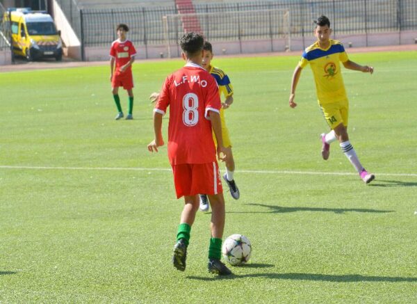 Oran : (Tournoi national de football U15) Oran contre Djelfa (2-0)