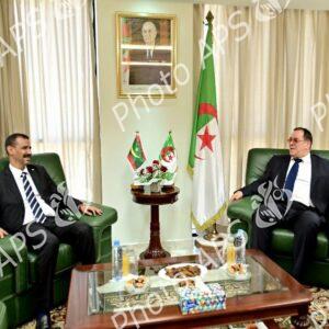 Le ministre de la Communication reçoit son homologue mauritanien