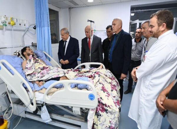 Accident au stade du 5 juillet: le PDG de Sonatrach au chevet des supporteurs blessés