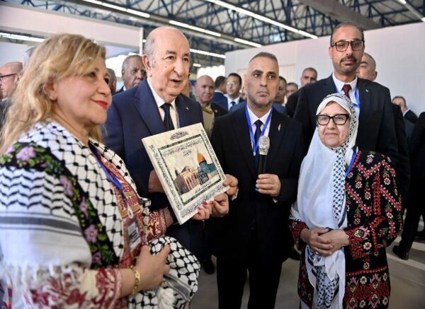 Le président de la République inaugure la 56e édition de la FIA au Palais des expositions