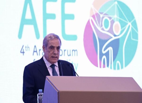 Le Premier ministre préside l'ouverture des travaux du 4e Forum arabe pour l'égalité