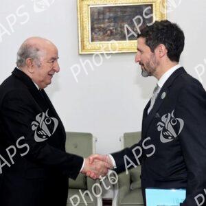 Le président de la République reçoit une délégation de la compagnie américaine Chevron