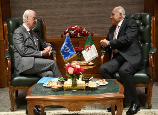 M. Attaf reçoit l'envoyé personnel du Secrétaire général des Nations unies pour le Sahara occidental