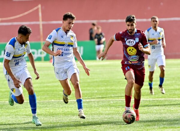 Foot/ Ligue 1 Mobilis (5e journée) : Paradou AC - Olympique Akbou 1-2