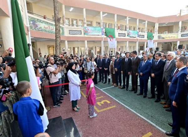 Rentrée scolaire 2025-2026: M. Sadaoui donne le coup d'envoi officiel depuis Alger
