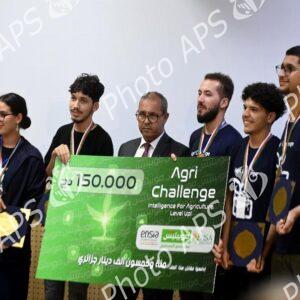 Hackathon Défi de l'agriculture: 3 équipes des écoles de l'intelligence artificielle et d'agronomie primées