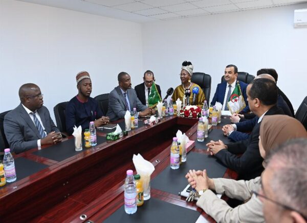 Energie: inauguration du siège officiel de l'AFREC à Alger