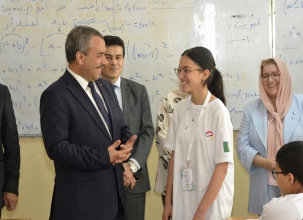 2e édition de l'Olympiade algérienne des mathématiques : le ministre de l'Education se rend au lycée de mathématiques de Kouba