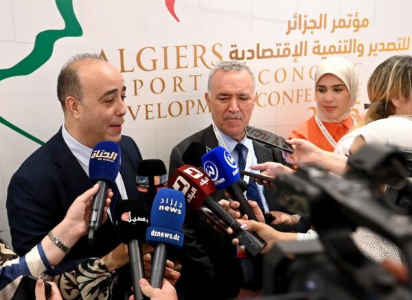 Première édition de la Conférence d'Alger sur l'exportation et le développement économique