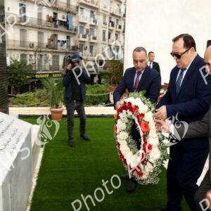 Le ministre de la Communication se recueille à la mémoire des martyrs de la presse nationale