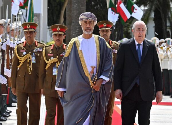 Le président de la République réserve un accueil officiel au Sultan d'Oman au siège de la présidence