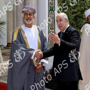 Le président de la République réserve un accueil officiel au Sultan d'Oman au siège de la présidence