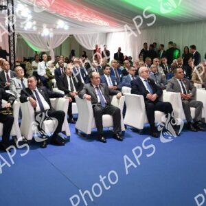 Le Premier ministre inaugure à Jijel le complexe de trituration de graines oléagineuses