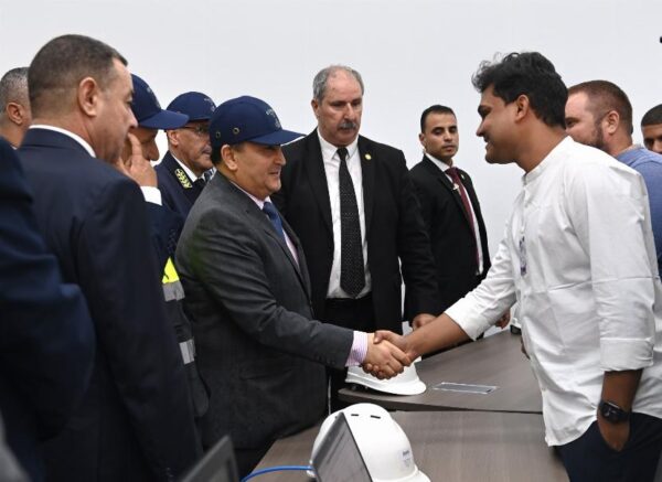 Le Premier ministre inaugure à Jijel le complexe de trituration de graines oléagineuses