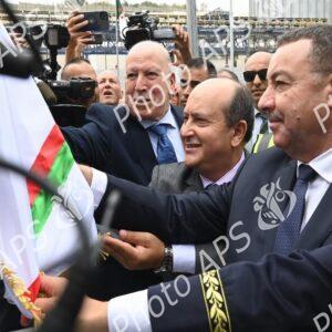 Le Premier ministre inaugure à Jijel le complexe de trituration de graines oléagineuses