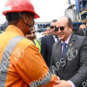 Le Premier ministre inaugure à Jijel le complexe de trituration de graines oléagineuses