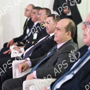 Le Premier ministre inspecte les travaux de la 2e tranche du projet du terminal à conteneurs au port de Djen Djen