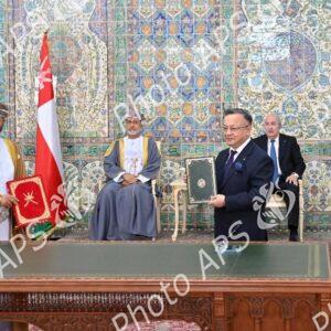 Le président de la République et le Sultan d'Oman président la cérémonie de signature de mémorandums
