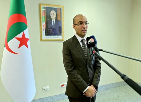 M. Chaïb préside le lancement officiel de l'adhésion du MAE au système numérique du Hadj et de la Omra