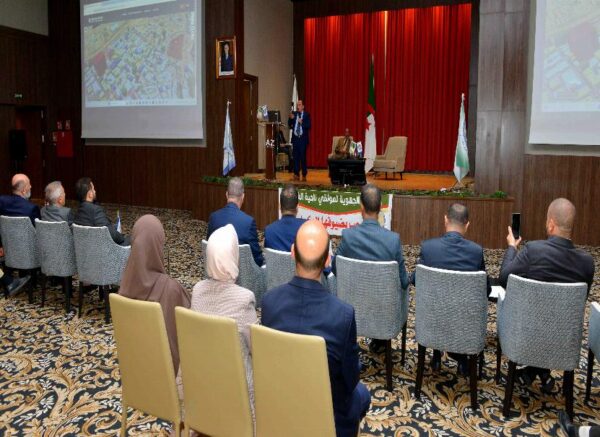 Oran : lancement d'un nouveau système d'information intégrant les notaires