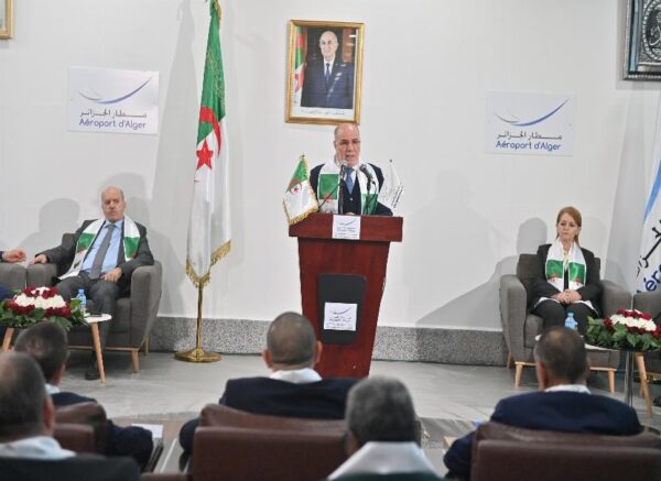 Alger (Hadj 1446)  : Le premier groupe de pèlerins algériens quitte la pays pour les lieux saints
