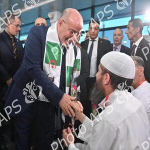 Alger (Hadj 1446)  : Le premier groupe de pèlerins algériens quitte la pays pour les lieux saints