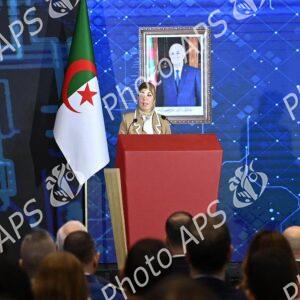 HCN : journée d'information sous le thème : Pour une Algérie numérique 2030